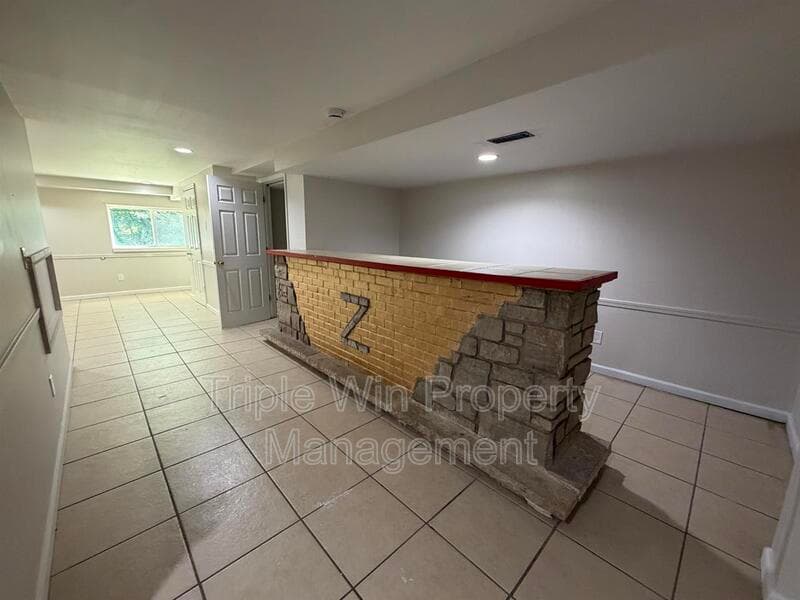 Saint Charles House: 224 Diekamp Ln
