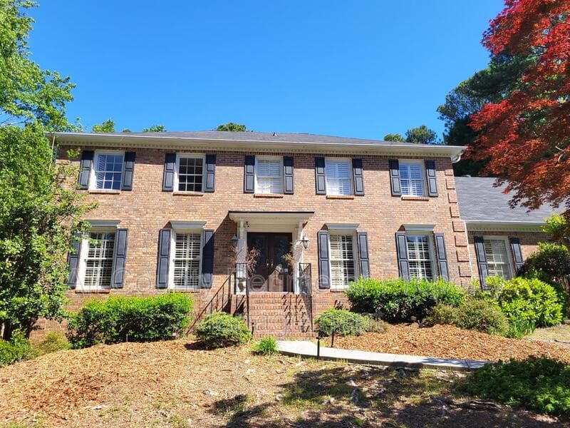 Dunwoody Condo: 1311 Mile Post Dr