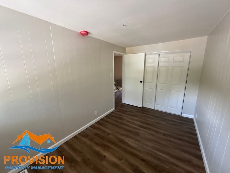 Baltimore Townhome: 2921 Freeway