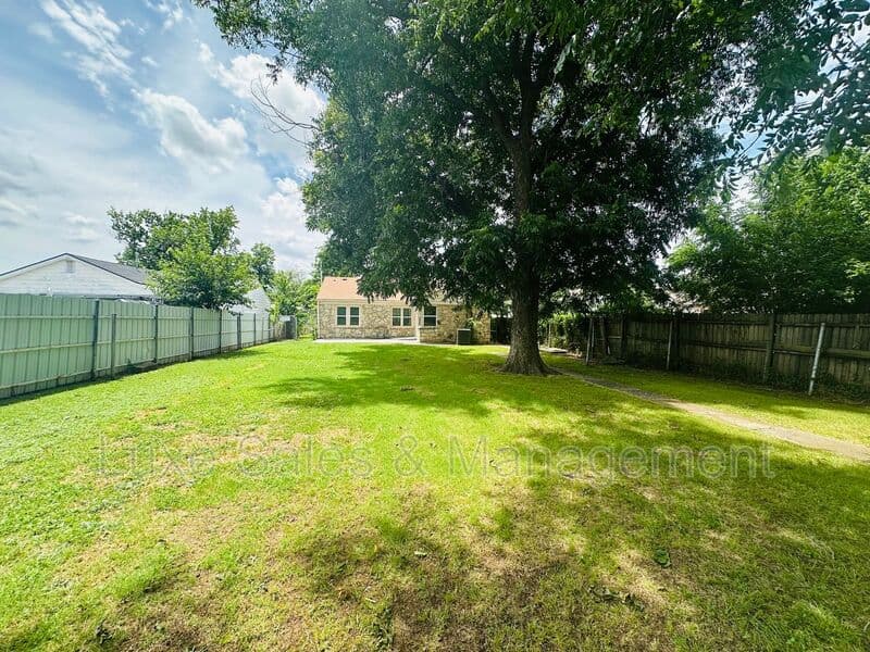 Oklahoma City House: 3228 S. Clegern St