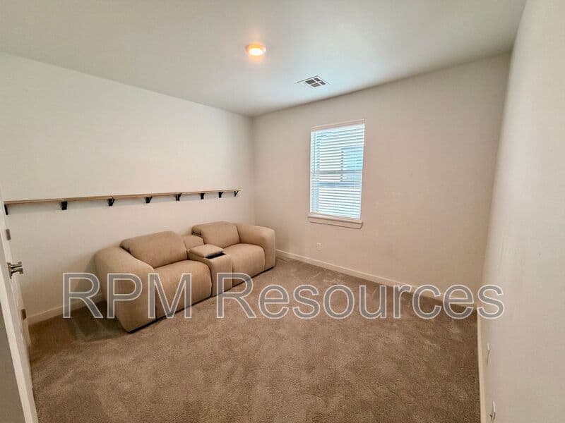 Oklahoma City House: 2529 NW 129th St