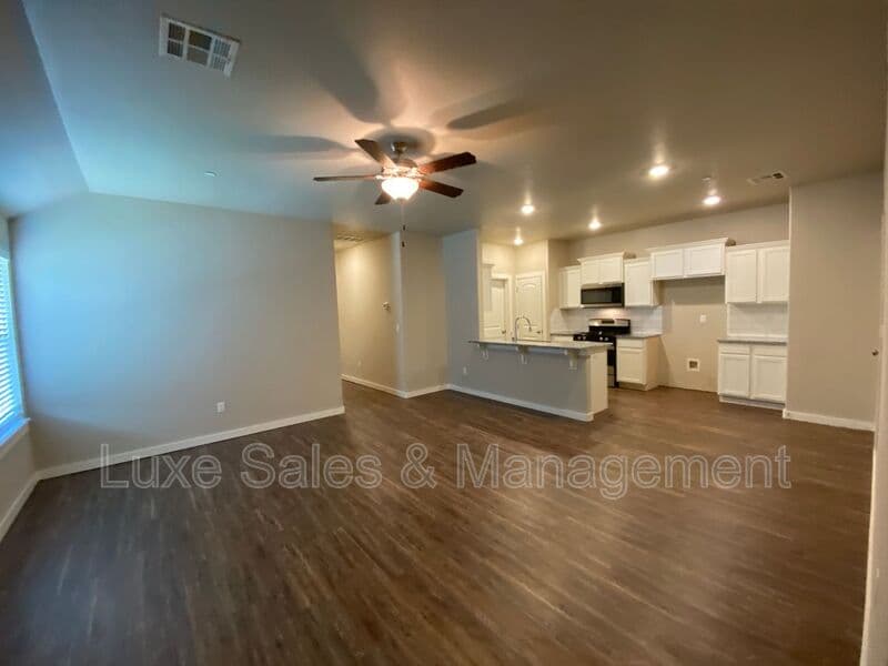 Bethany House: 5203 Oakwood Villas Court
