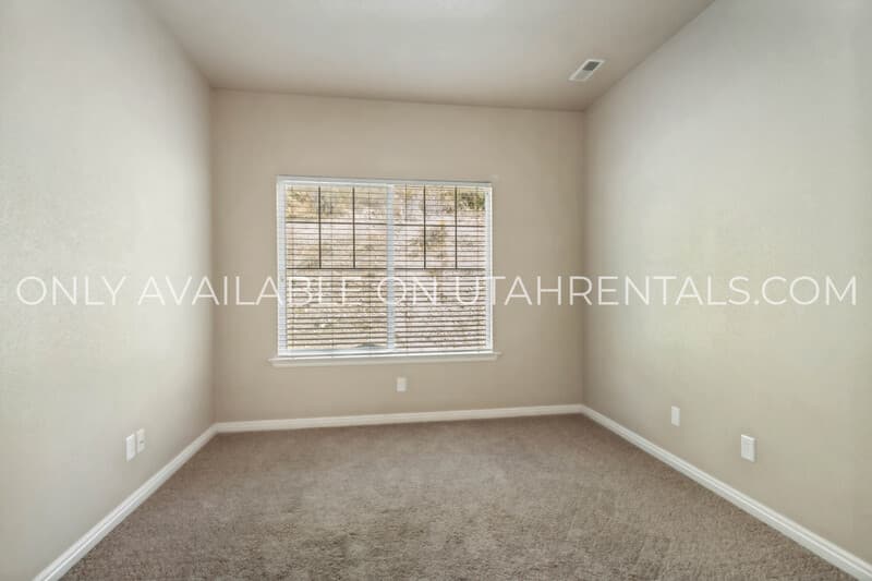 Provo Condo: 1043 Canyon Meadow Dr
