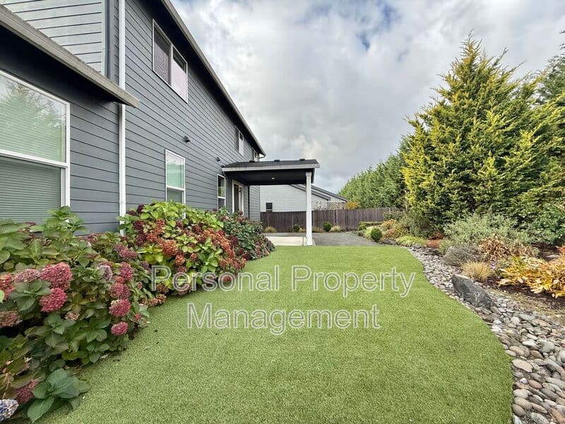 Vancouver House: 5502 NE 134th St