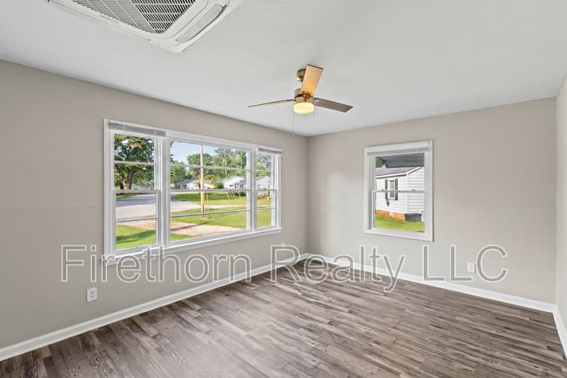 Augusta House: 2541 Rhodes Drive