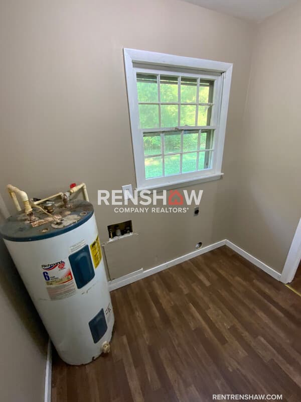 Huntingdon House: 691 Bridgeman St