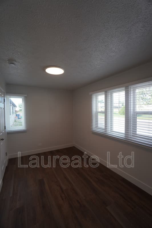 Sheridan House: 4088 S Clay St