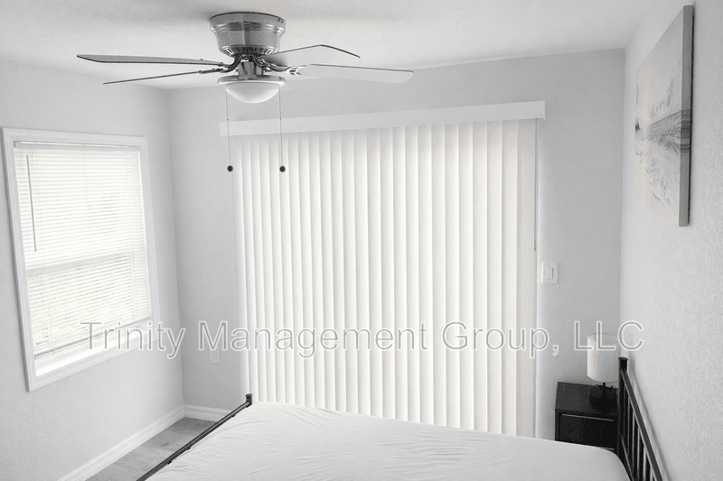 Clearwater House: 1509 Winding Way E - Room 3