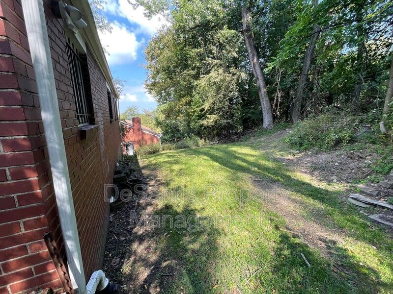 Wilkinsburg House: 630 Dornbush Street