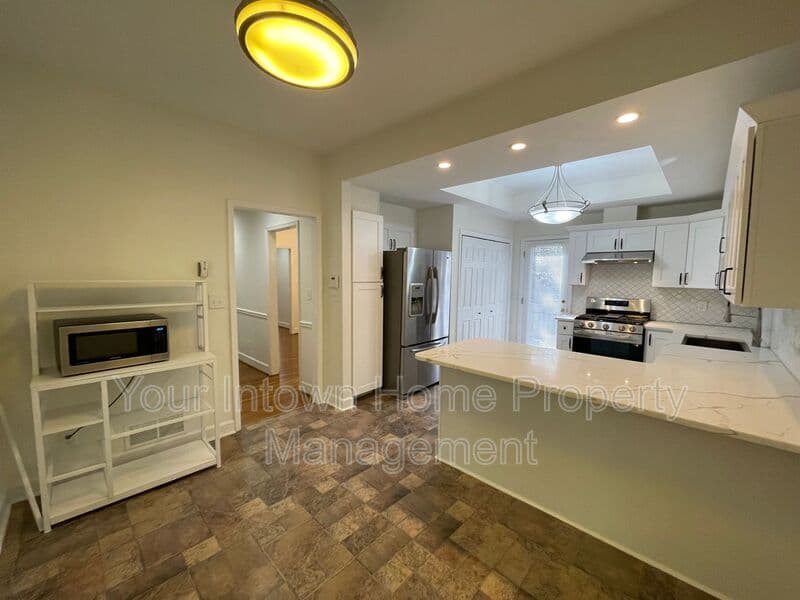 Atlanta House: 2234 Bohler Road NW