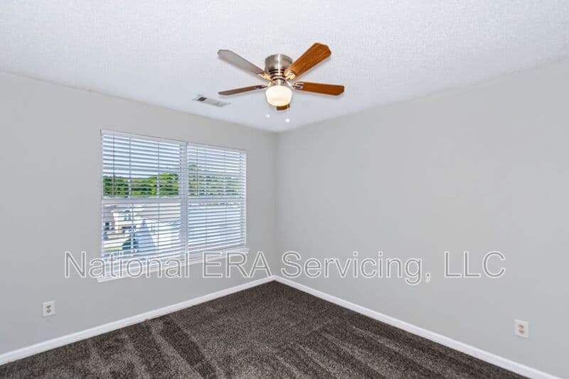 Rex House: 3338 Waggoner Way