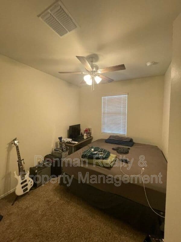 Casa Grande House: 1255 E. Irene Street