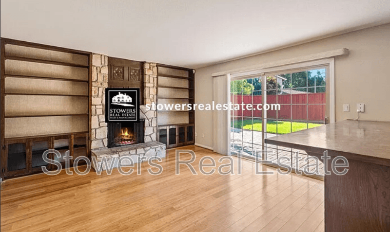 Livermore House: 5461 Arlene Way