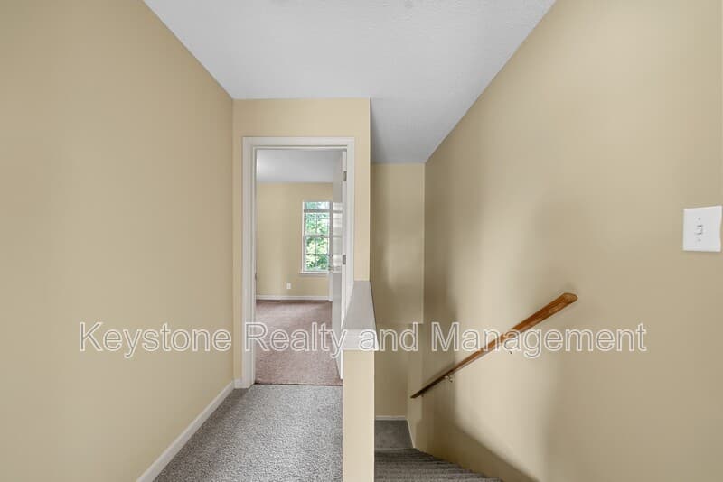 Unit B
Clarksville Townhome: 3252 Tower Drive