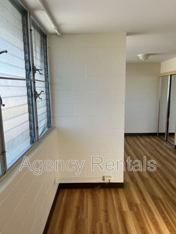 Honolulu Condo: 1019 Punahou Street