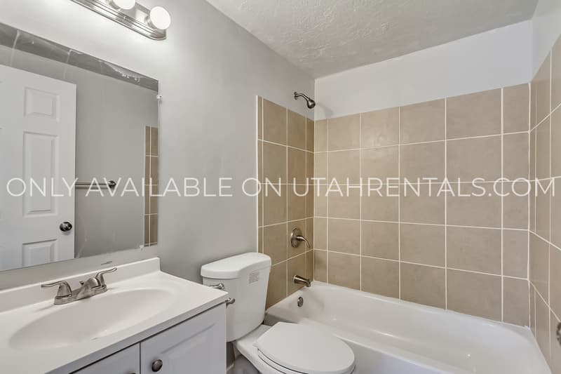 Ogden Condo: 3162 Adams Ave
