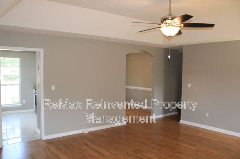 Hephzibah House: 2748 Davis Mill RD