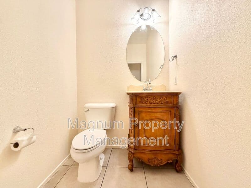 Winchester House: 35186 Orchid Dr