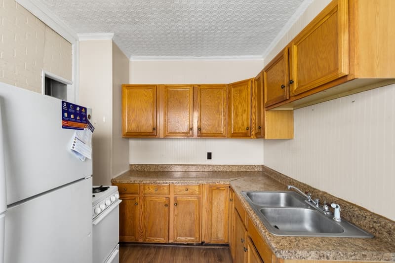 Syracuse Condo: 247 Roosevelt Avenue - 1