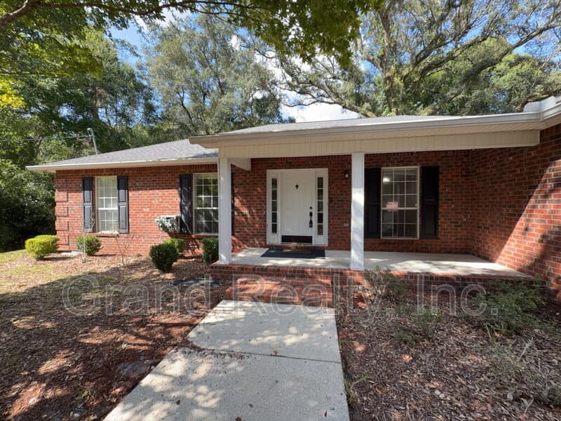 Milton House: 6464 Outer Drive