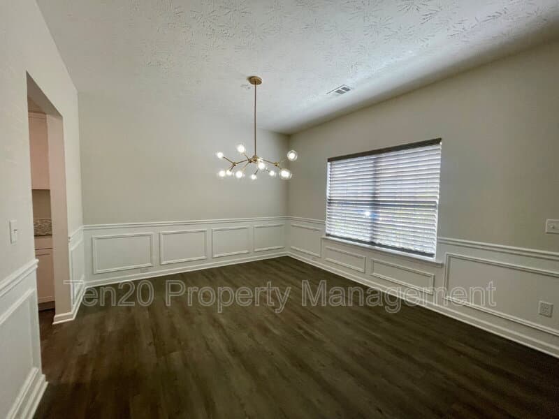 Phenix City House: 36 Willow Trace Dr