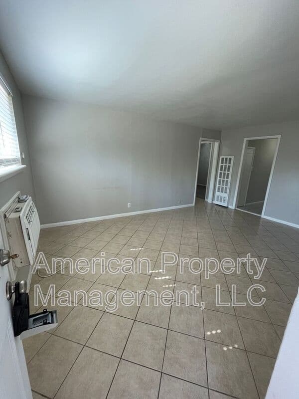 Tulsa Condo: 719 S Troost Ave