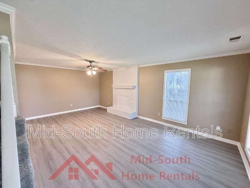Memphis House: 5667 Crievewood Dr