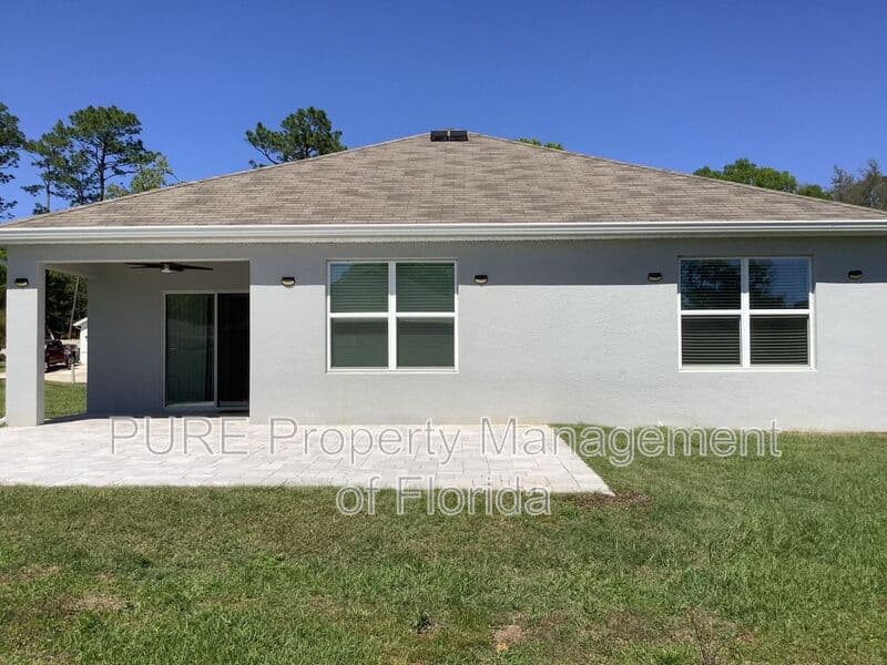 Ocala House: 4950 NE 15th Place