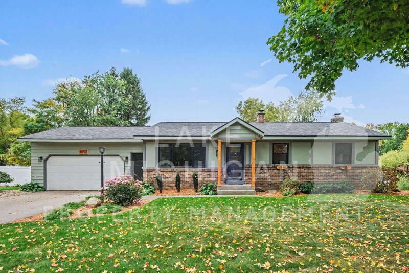 Jenison House: 1652 Oakbrook Drive
