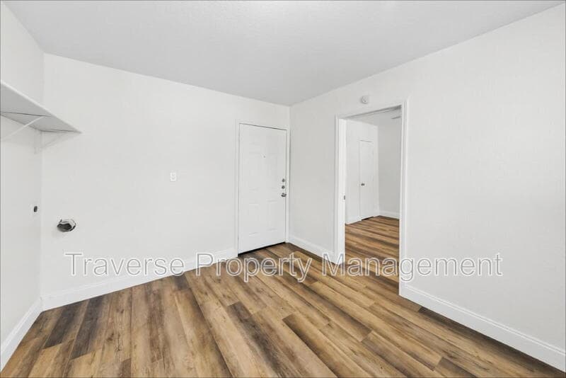 Fort Worth House: 2304 Ryan Ave
