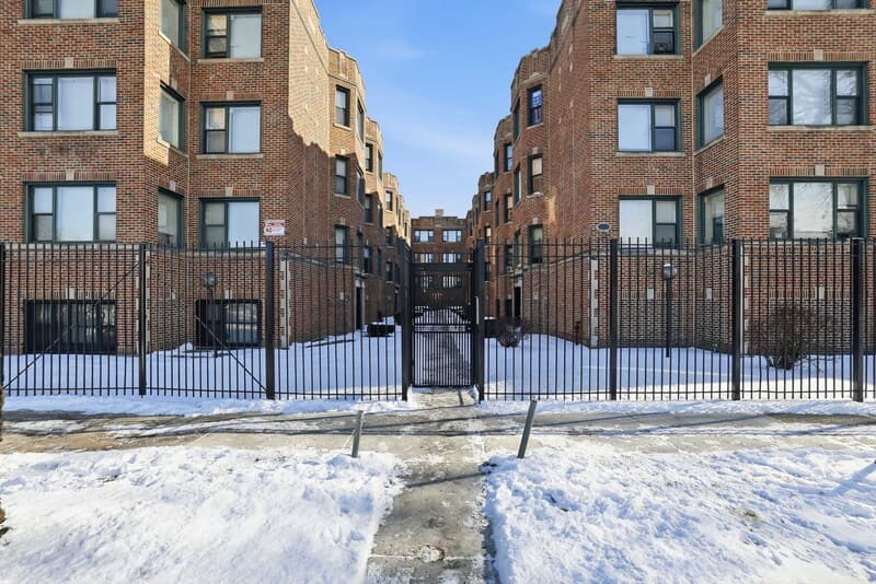 Chicago Condo: 7501 South Stewart Avenue - 7507-#1A