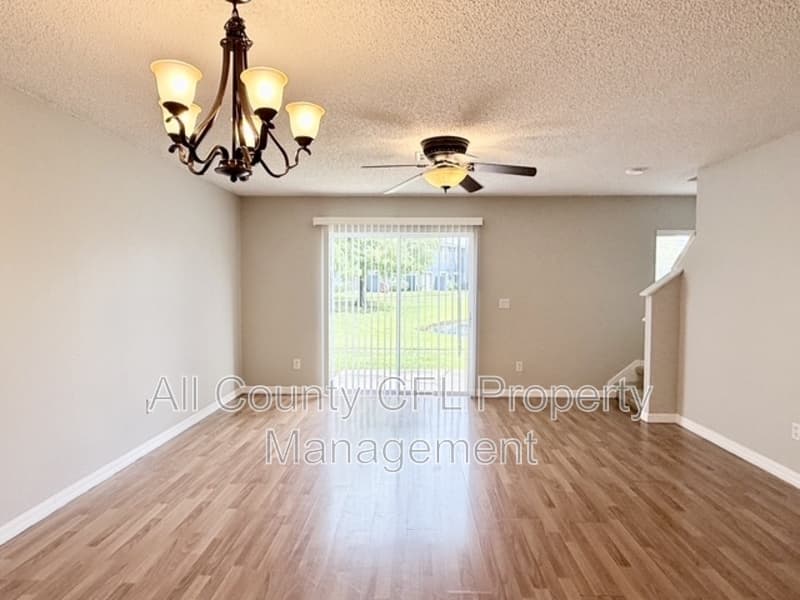 Orlando Townhome: 12720 Lexington Summit Street