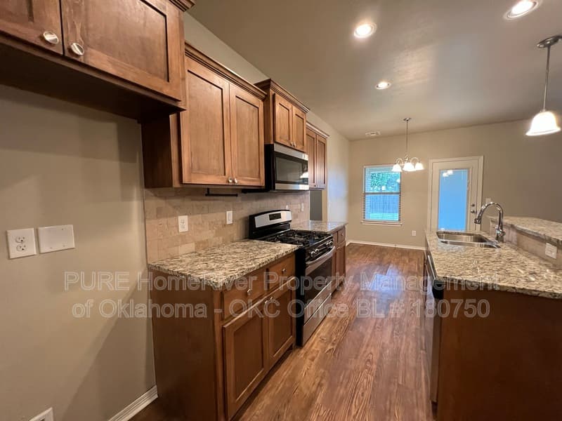 Yukon House: 4712 River Mesa Dr