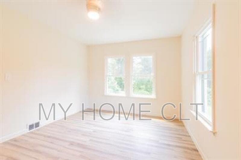 Shelby Condo: 506 East Marion Street - 2