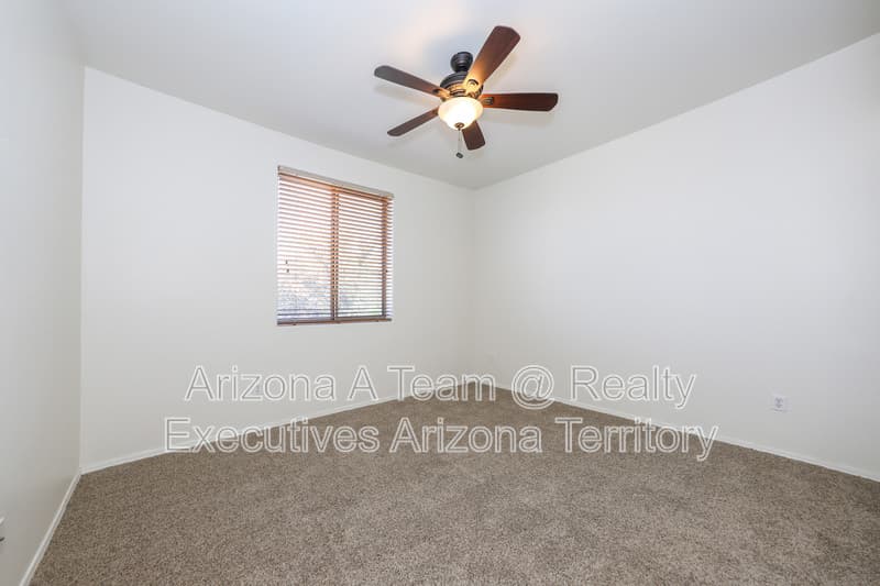 Tucson House: 2262 West Night Air Lane