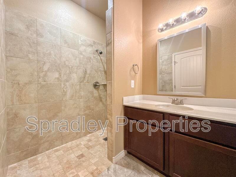 Belton Condo: 1261A Jasmine Dr