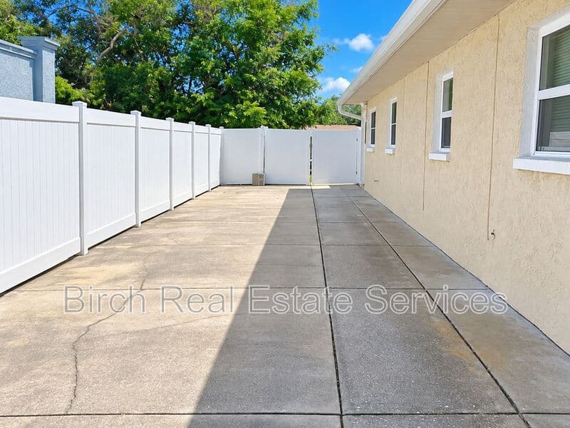 New Port Richey House: 5626 Charles St.