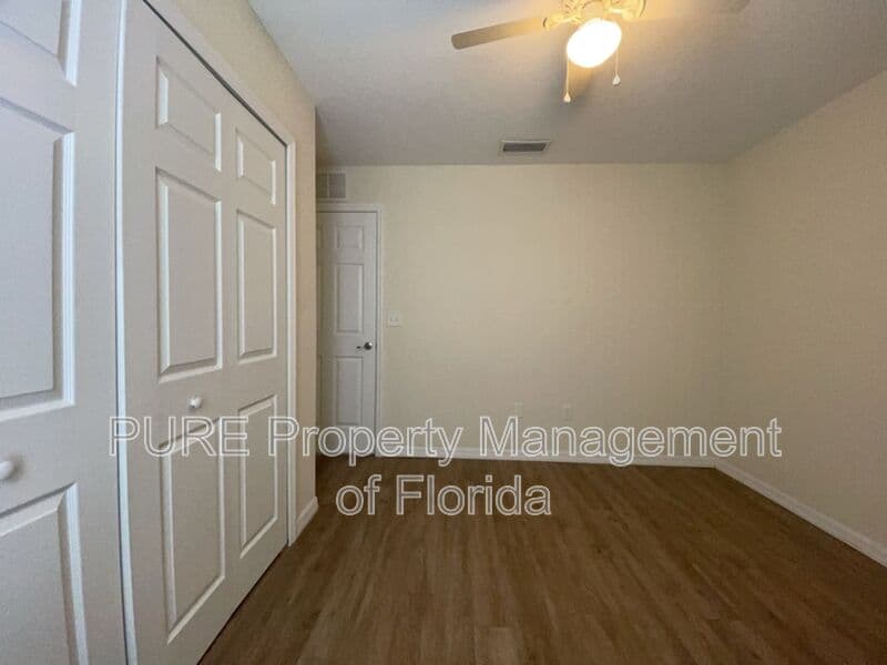 Ocala House: 2241 NE 78 Lane