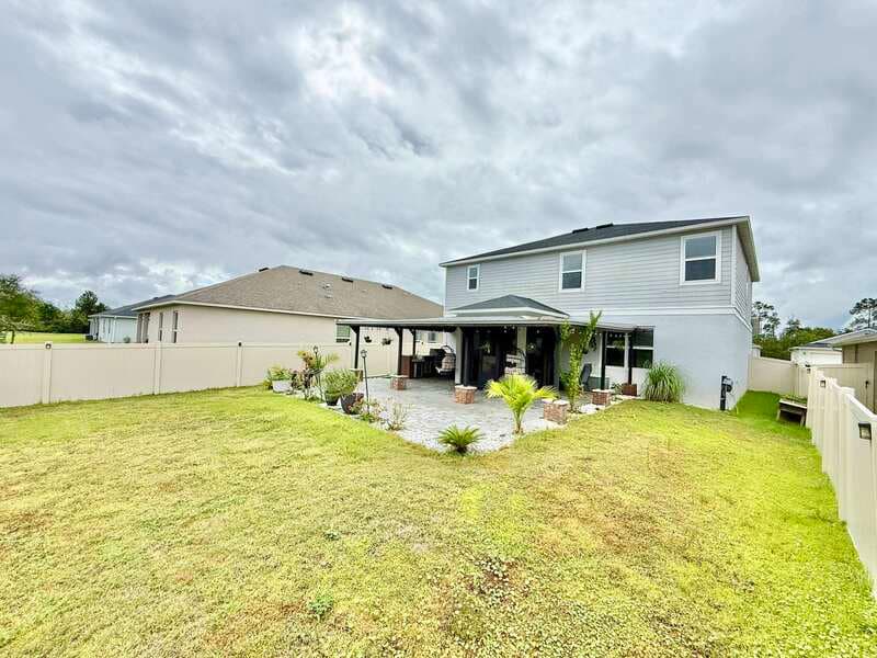 Davenport House: 1520 Venice Lane