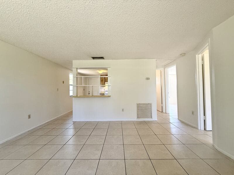 Sarasota Condo: 7071 Bee Ridge Road - A