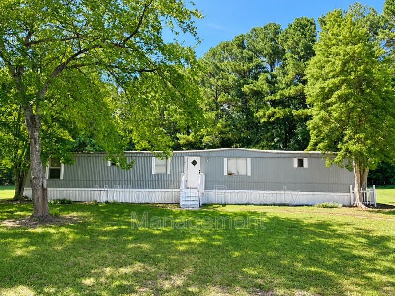 Raleigh House: 3020 Rustic Country Dr