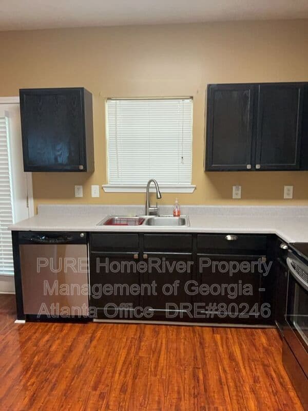 Cartersville Townhome: 63 Timber Ridge Dr