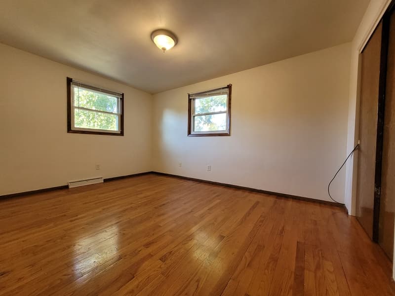 Neenah Condo: 1118 Melrose Court