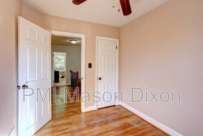 Baltimore Townhome: 133 Stevenson Lane