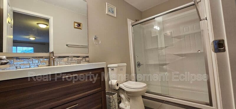 Covington House: 17825 SE 259th PL