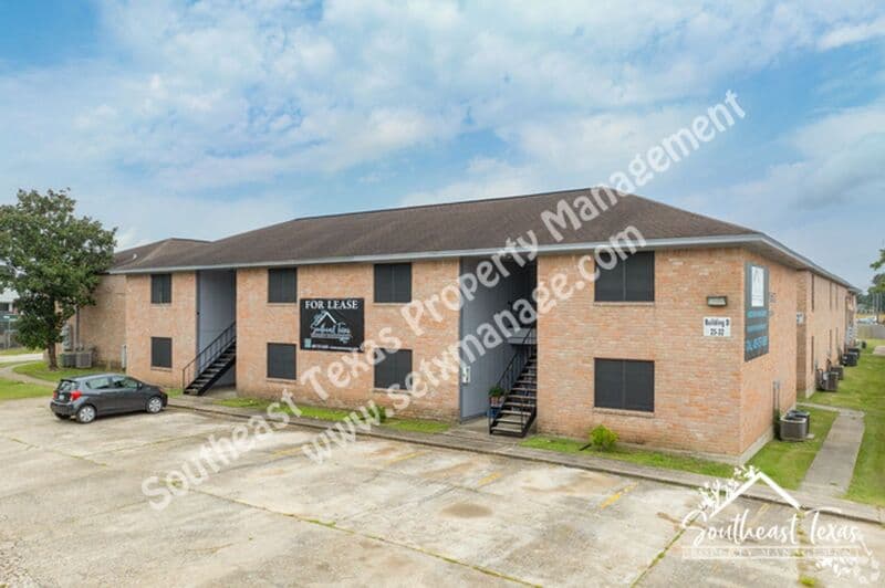 Beaumont House: 4110 Arthur Street