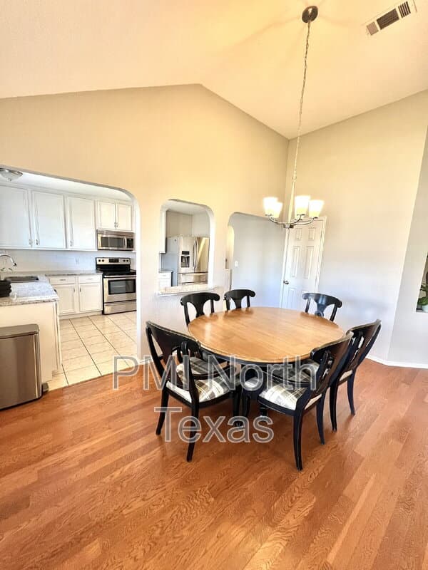 Little Elm House: 237 Flatwood Drive