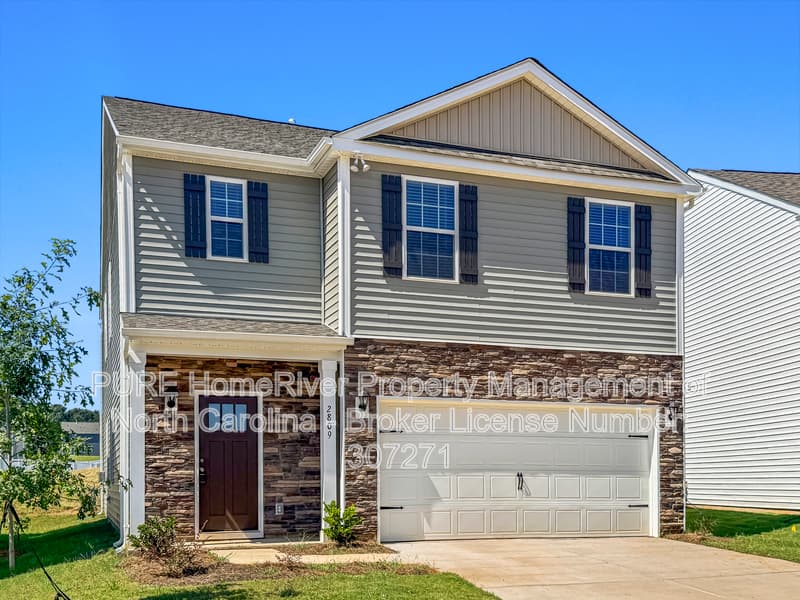 Lincolnton House: 2809 Frances View Ln