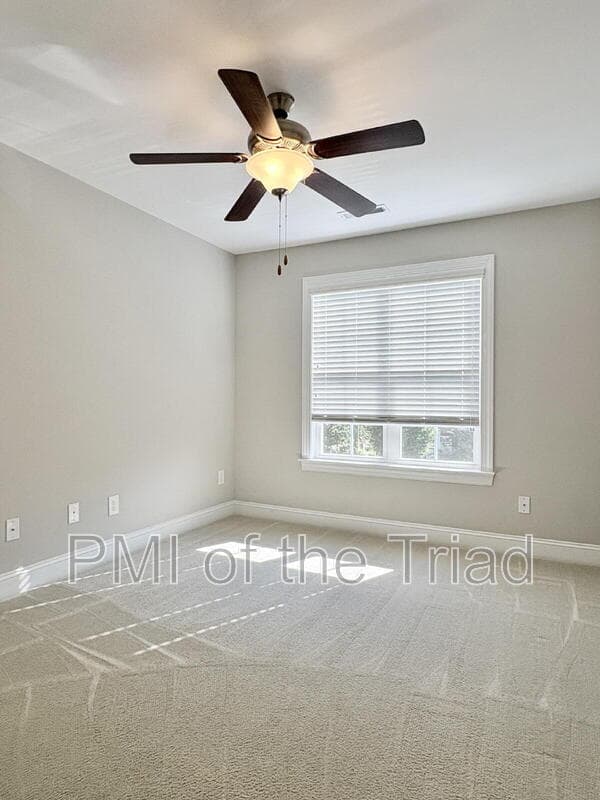 Walkertown Townhome: 2953 York Place Dr
