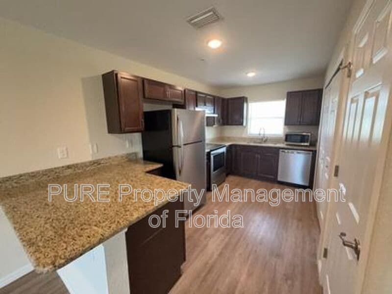 Ocala House: 51 Walnut Run